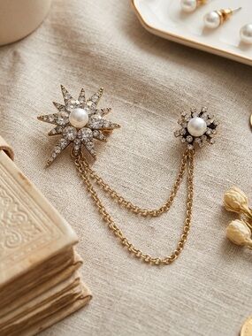 Double Starburst w/ Rhinestones & Pearls Chain Brooch